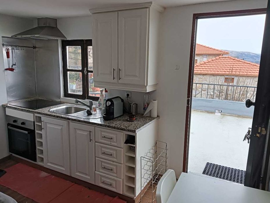 Arrendo casa T2 em Folgosa - Castro Daire