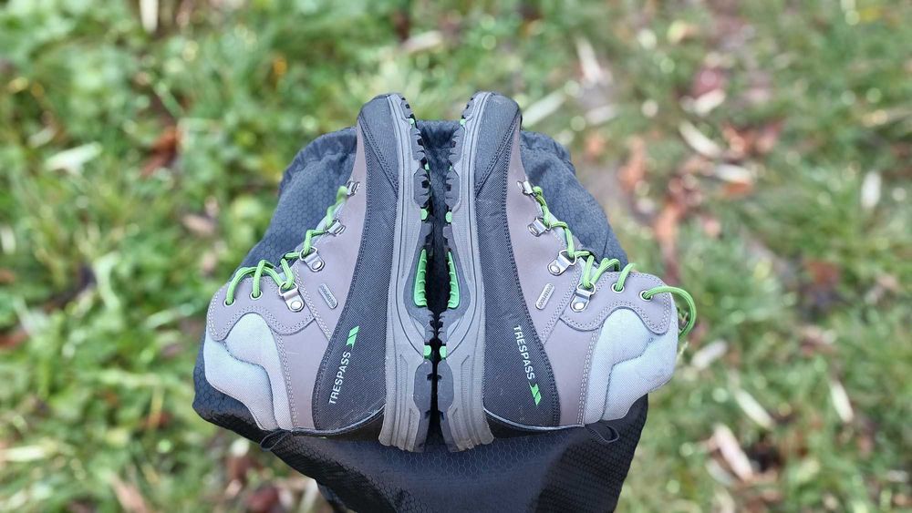 37 жіночі кросівки Trespass Gore-Tex Водонепроникна мембрана