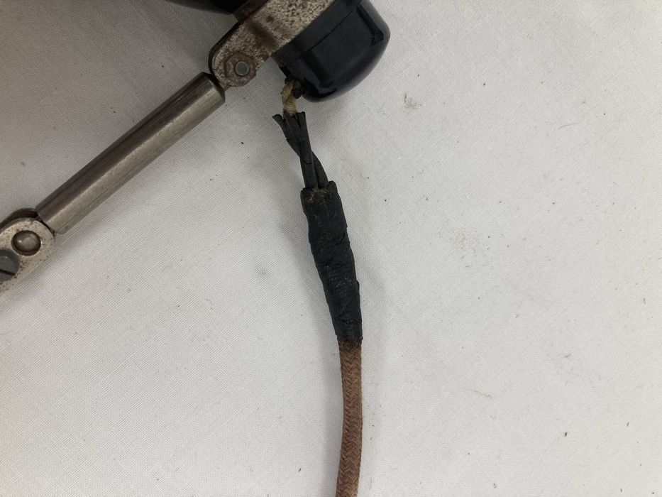 Candeeiro de suporte pequeno