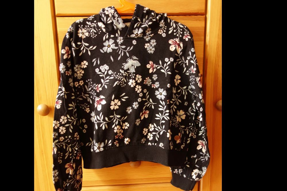 Zestaw ubrań dla dziewczynki 134-140 cm H&M, Reserved, Carry i in.