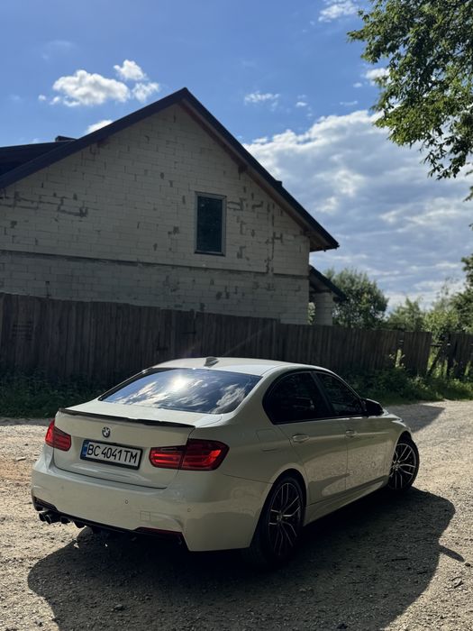 BMW F30 320D 2014р