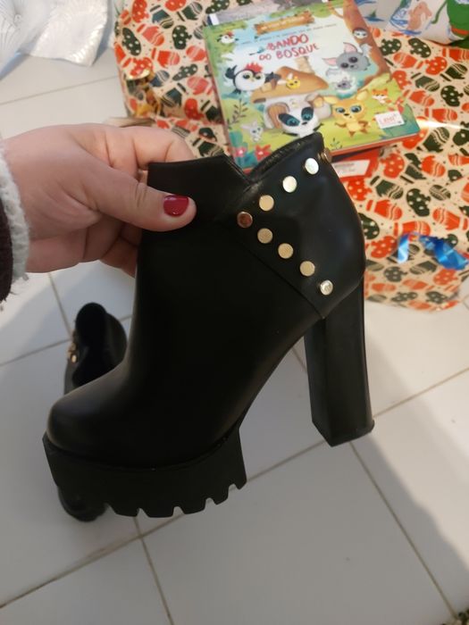Botins em ótimo estado