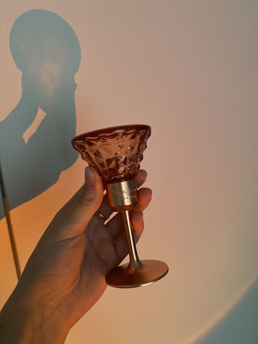 Pusta butelka po perfumach