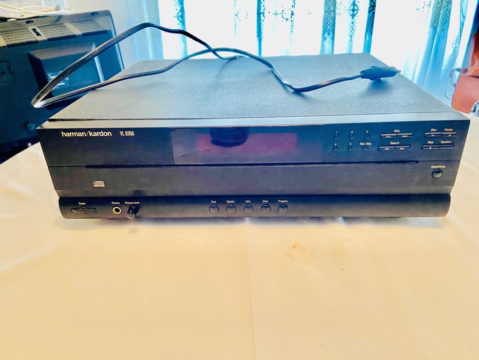 Harman Kardon - 5 CD's Changer Player - FL835064551330157571121