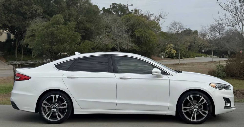 Ford Fusion      2020