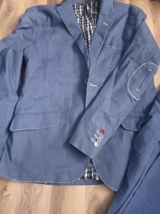 Garnitur młodzieżowy 176