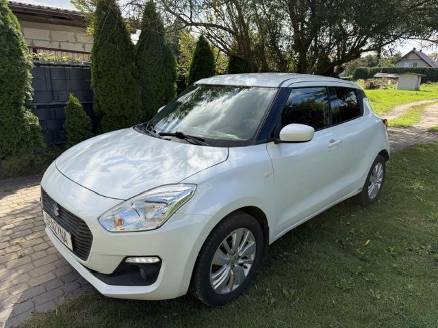 Suzuki Swift 1,2 benzyna ACC Grzane Kamera Org lakier serwisowany zamiana