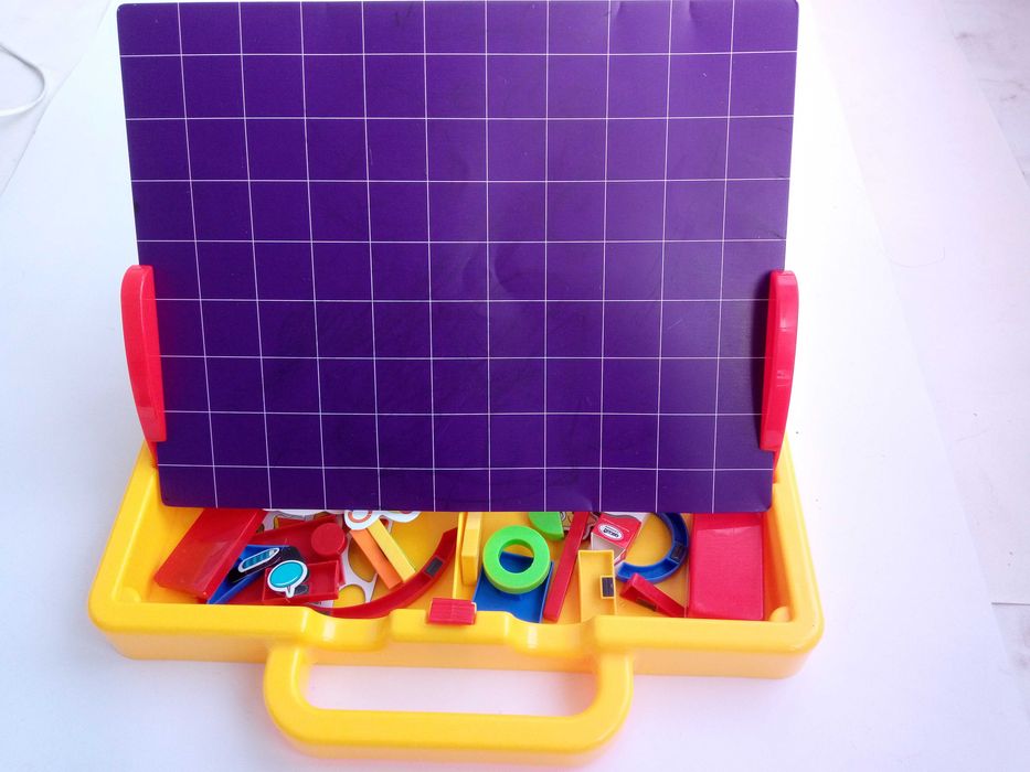 Розвиваюча гра для дітей магнітна дошка для малювання