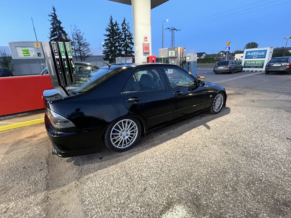 Lexus IS 200 1999r