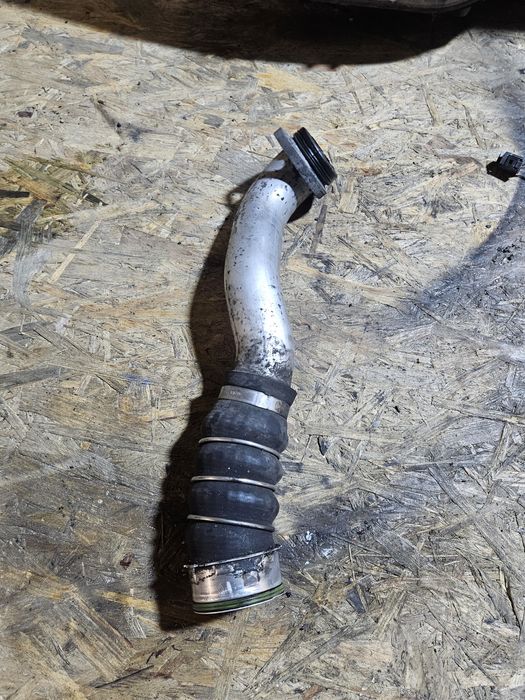 PRZEWÓD powietrza INTERCOOLERA BMW E60 E61 2.5 / 3.0 D M57 rura wąż