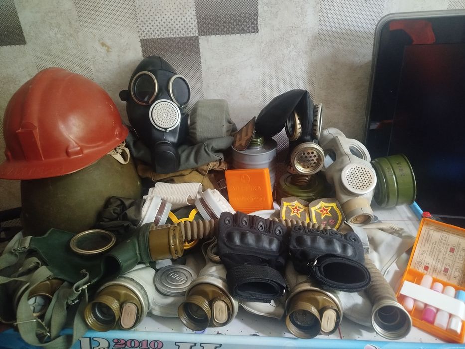 Обмениваю противогазы