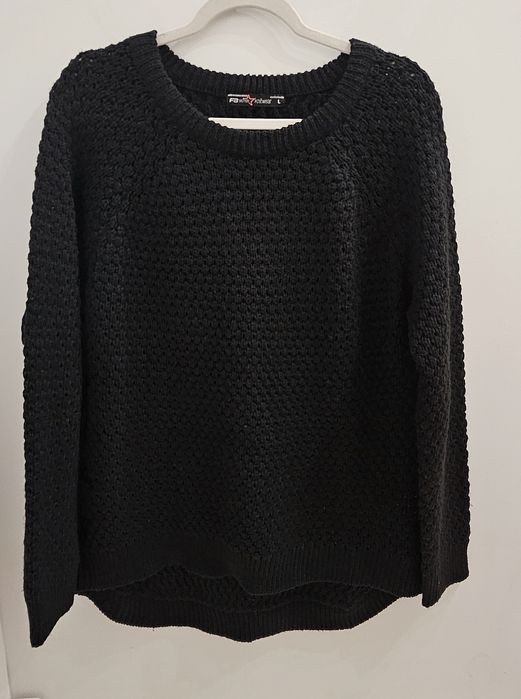 Ciepły sweter damski. Czarny. L/XL. FB Sister. New Yorker