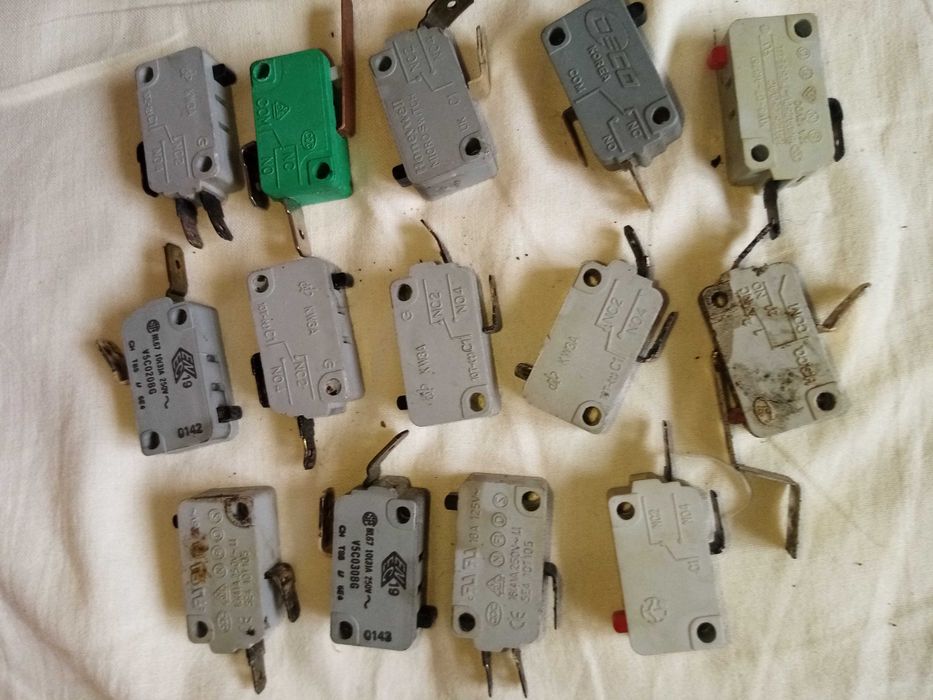 Микропереключатель  220в