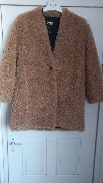 Шубка Zara.  44-48