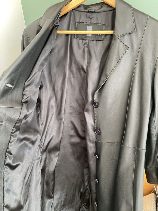 Casaco comprido de pele preto