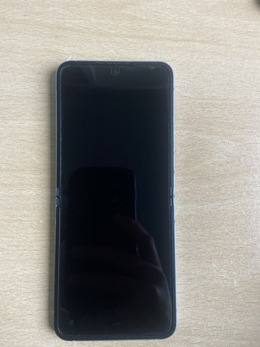 Samsung galaxy Z Flip6