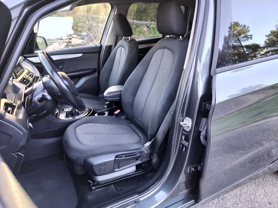 Bmw 216d Gran Tourer - 2016 Line Luxury / 7 Lugares