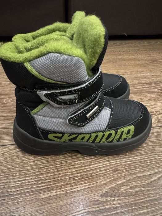 Зимові сапоги Skandia Італія на хлопчика розмір 26, 28, 31