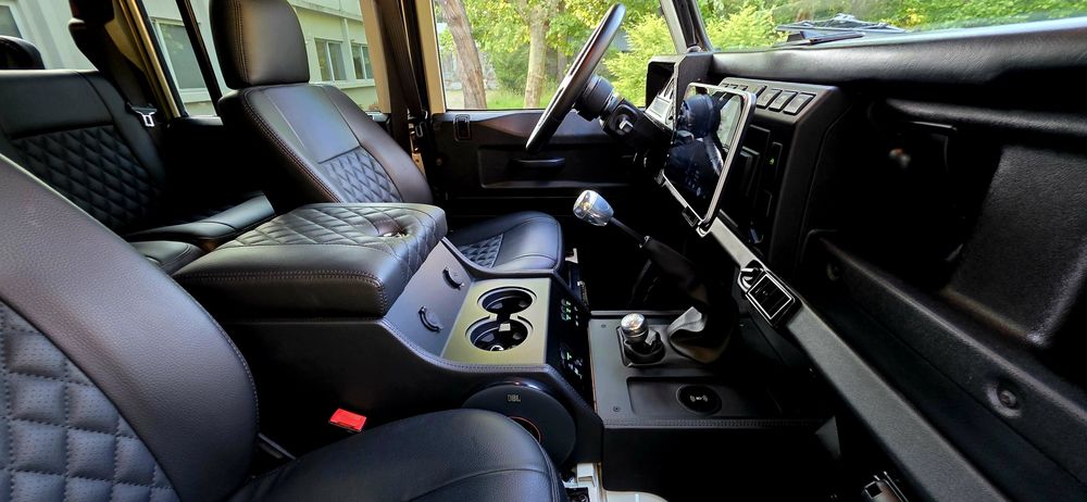 Land rover defender 110 td5