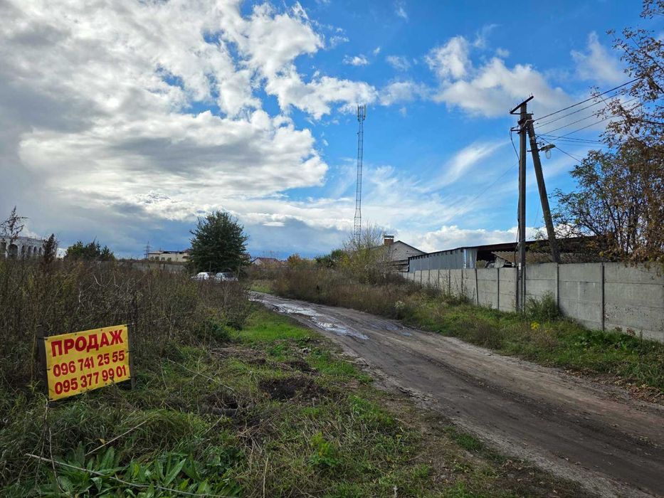 Продам ділянку 24 с Гнатівка розміщення офісно-складських приміщень