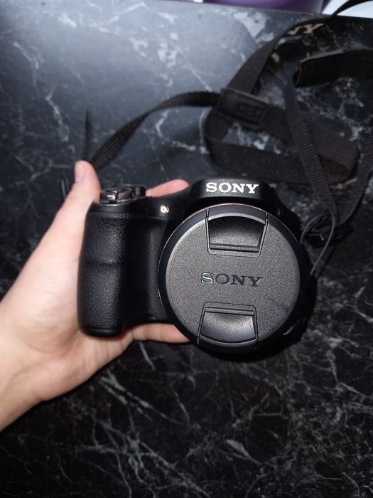 Фотопарат Sony H300
