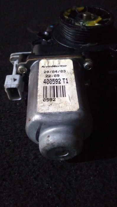 Motor Do Elevador Porta T.E Rover 75 (Rj)