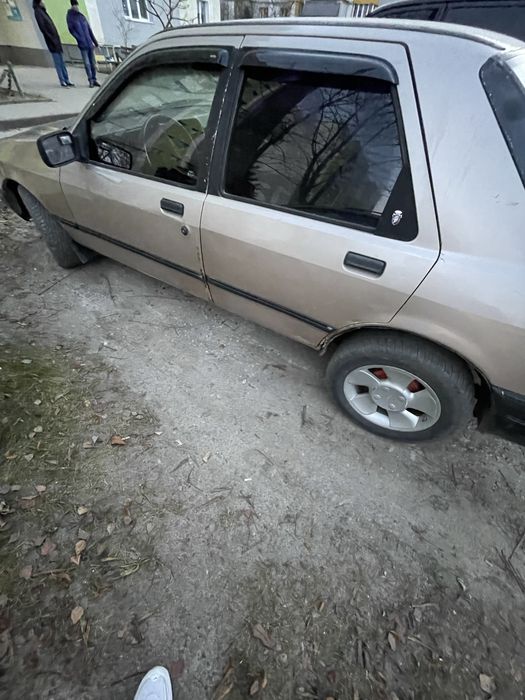 Продам форд сієра 2.0