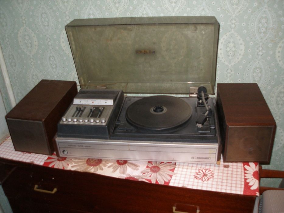 Продам проигрыватель мелодия 103 в