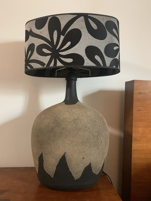 Candeeiro de mesa cabeceira