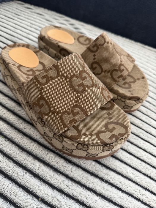 Klaopki gucci używane 39