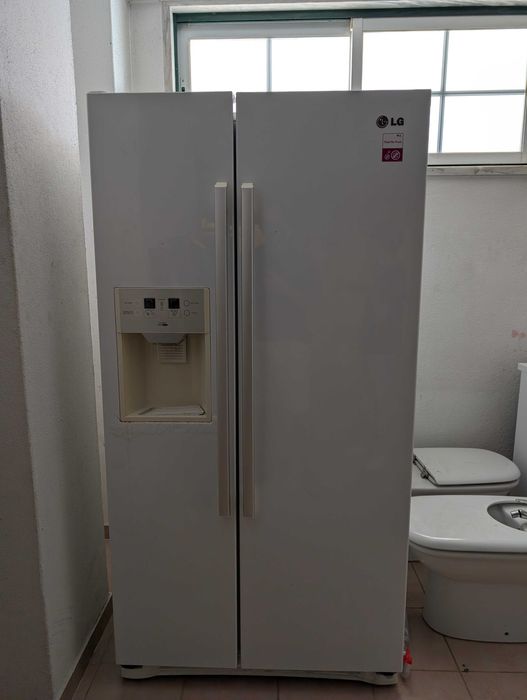 Frigorífico americano LG - bom estado