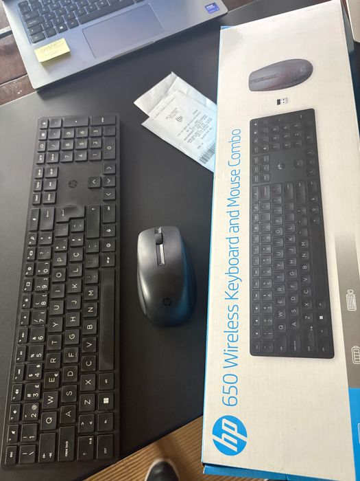 Teclado + Rato HP 650 Wireless Combo