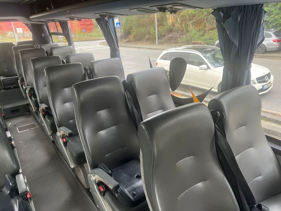 Toyota Optimo 2k Ano 2010 minibus/ autocarro 27 L