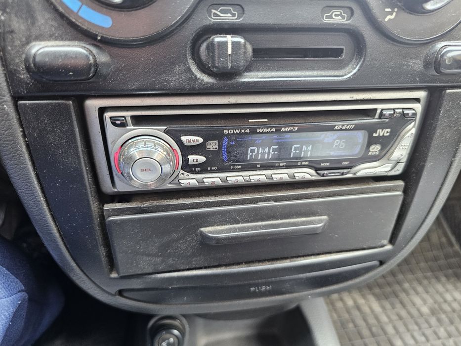 Автомагнитола Kenwood KDC 4051U