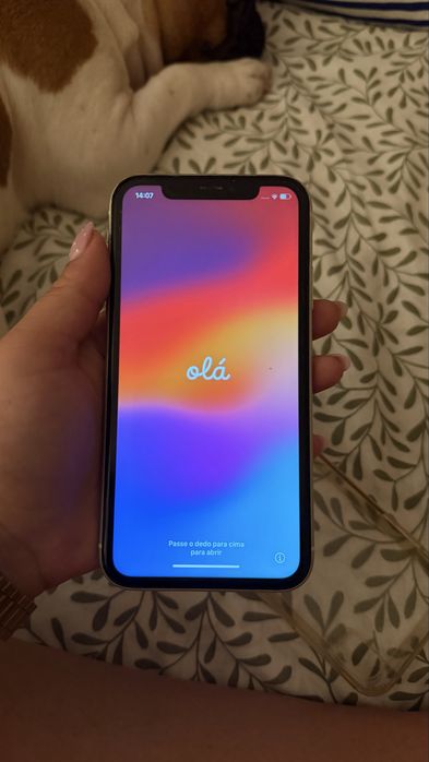 iPhone branco  XR 64GB