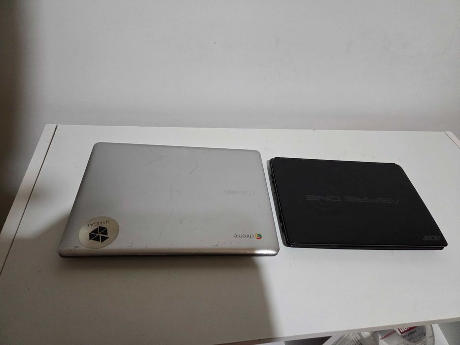 ноутбук  Samsung XE303C12-A01SE + Acer Book с диагон дюймов   1