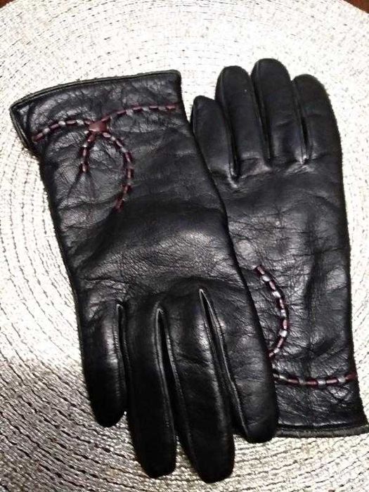 Перчатки кожанные, р.7 и 1/4, из Германии. Новые.