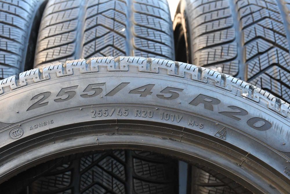 4x Opony Zimowe Pirelli 255/45R20 Scorpion 7.5mm 2022r