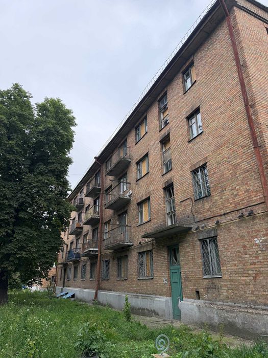 Продаж окремої будівлі/житлового приміщення Солом'янський район