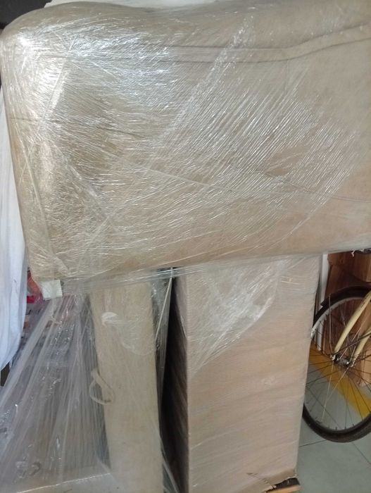 Sofá castanho como novo