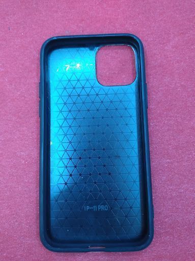 plecki marvel do apple iphone 11 pro z logo avengers czarno-czerwony