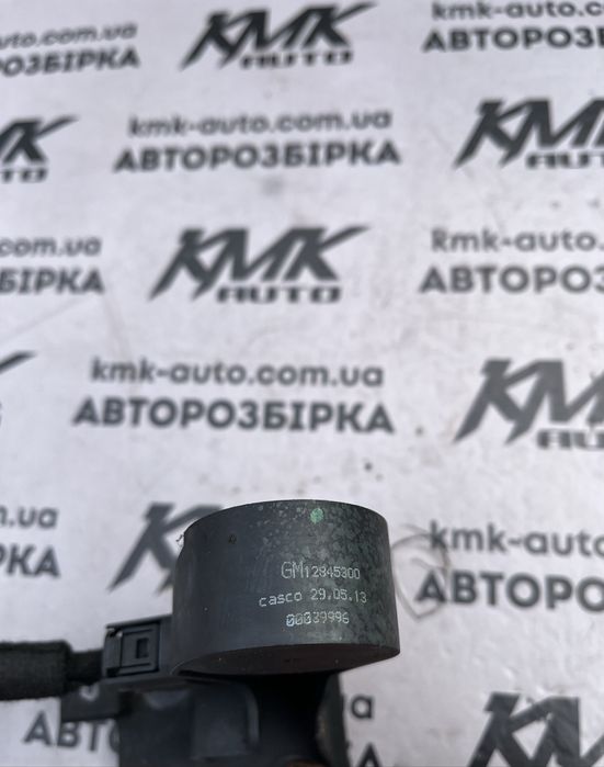 Датчик регулювання рівня фар передньої підвіски Opel Insignia