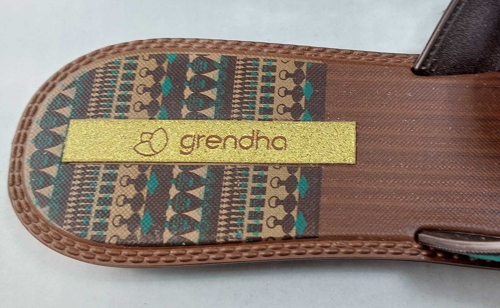 Klapki grendha rozmiar 39/40
