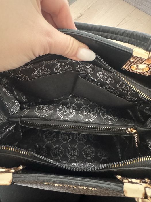 Стильна сумка  Michael Kors
