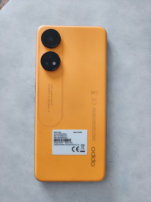 Oppo Reno 8 T. .