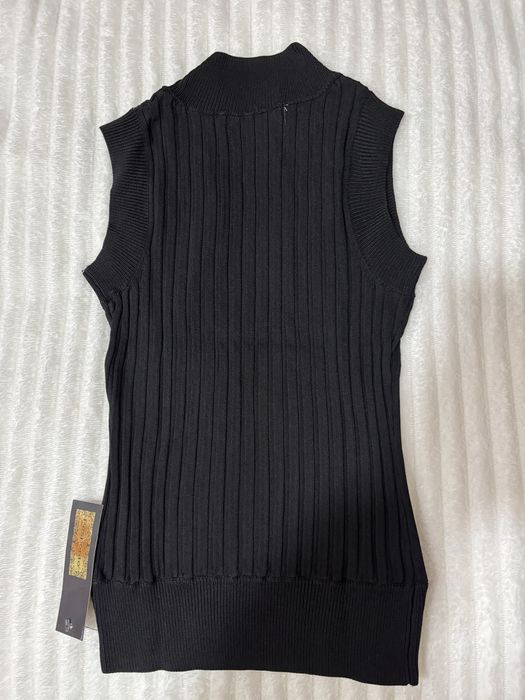 Camisola canelada sem manga , da PESPONTO, nova com etiqueta