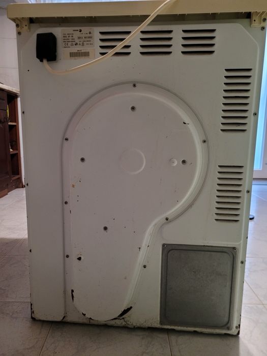 Máquina de secar roupa