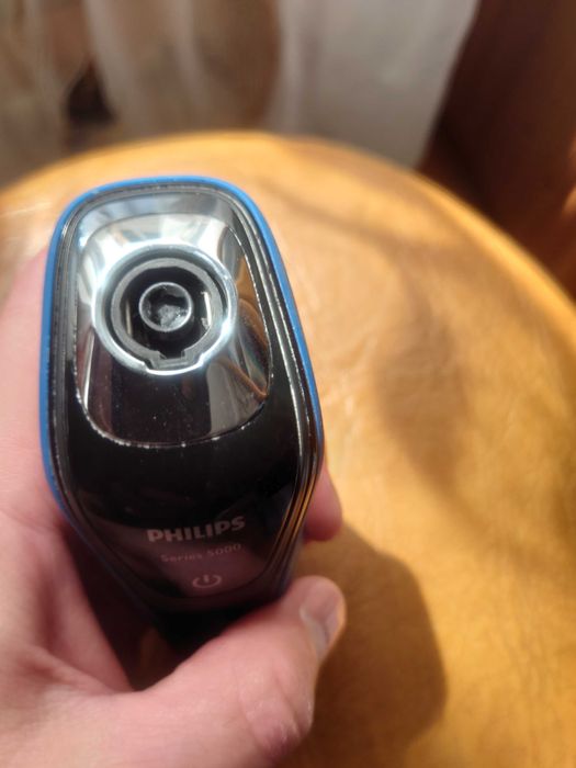 Электробритва philips series 5000 подразборку