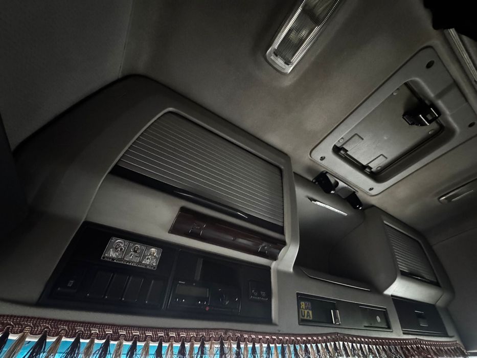 Продам тягач безновоз/ газовоз Volvo FM400 ADR