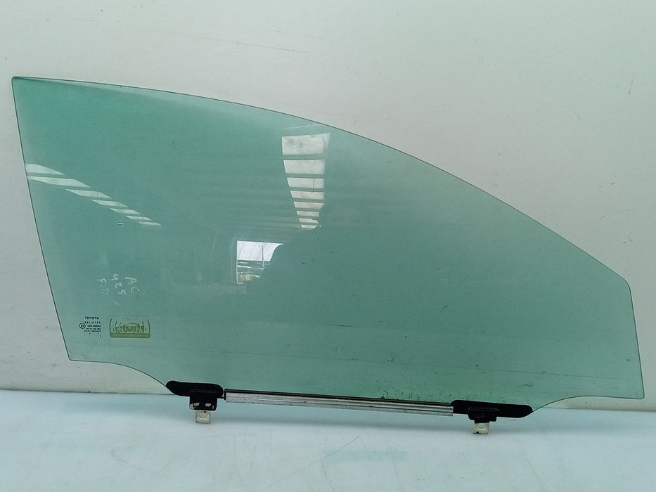 Vidro porta frente direita TOYOTA Avensis Sedan (_T22_)
